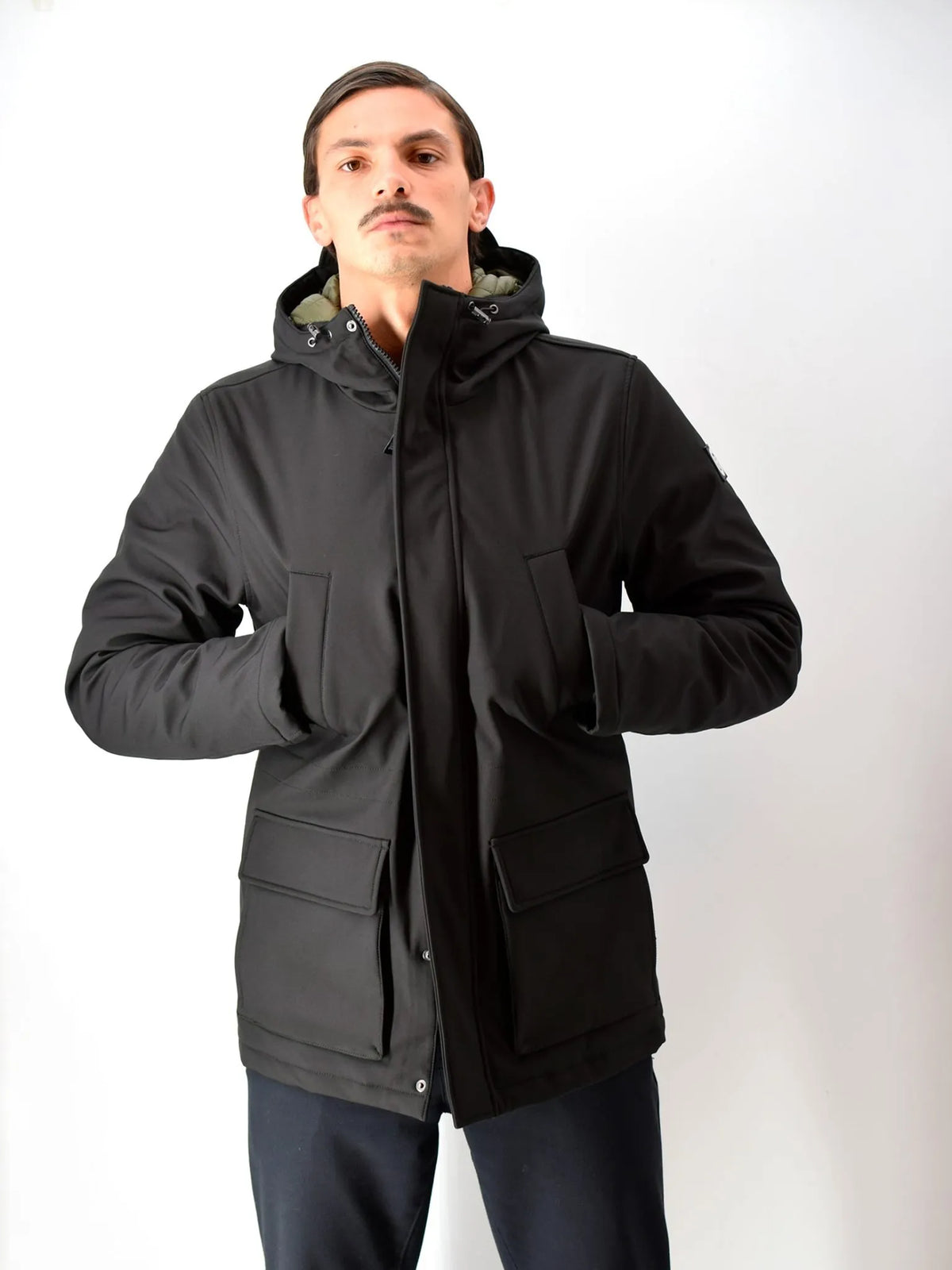 FORTIS JACKET - BLACK