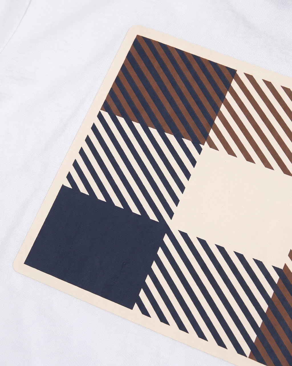 BACK GRAPHIC T-SHIRT - OPTICAL WHITE