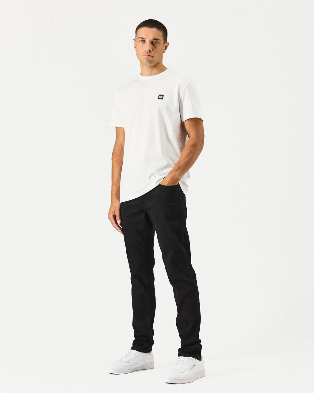 TAPERED FIT - BLACK