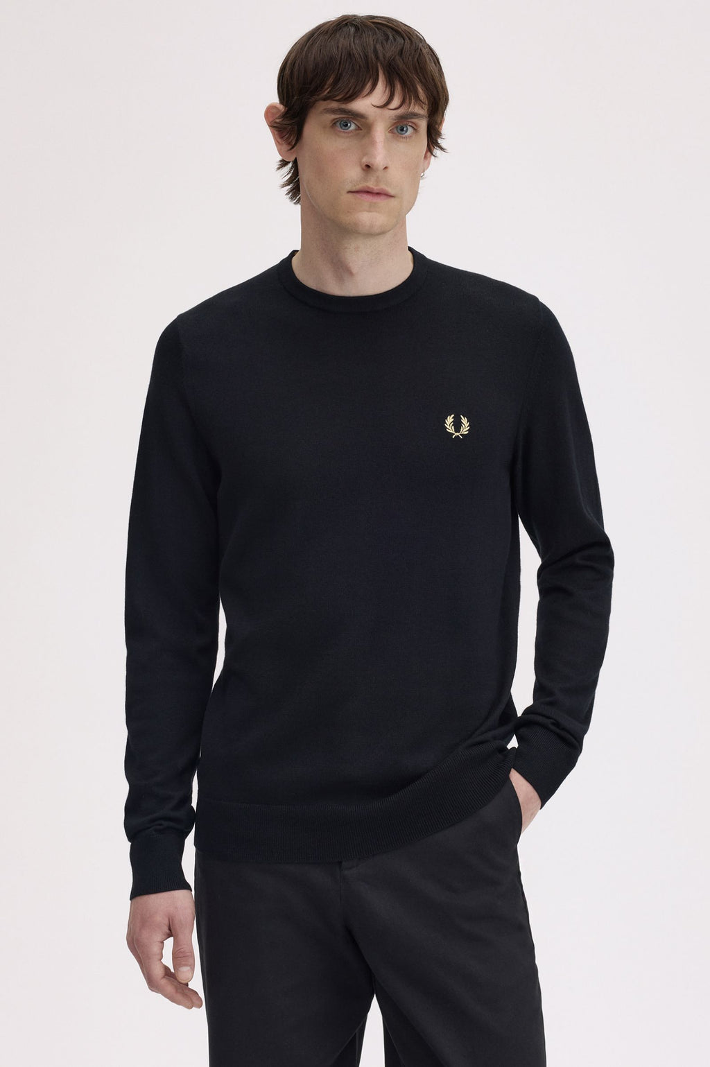 CLASSIC CREW NECK JUMPER - BLACK