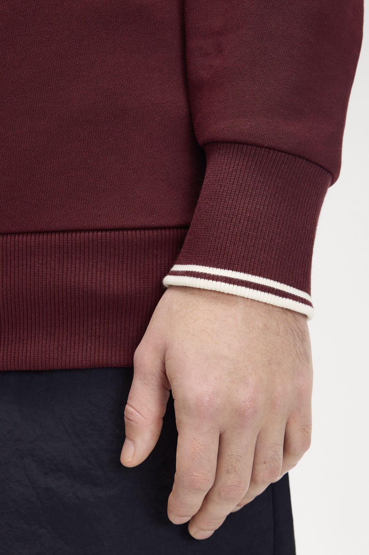 HALF ZIP SWEATSHIRT - OXBLOOD
