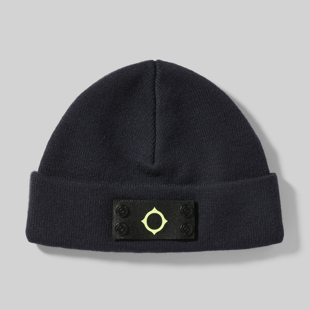 BADGE BEANIE - DARK NAVY