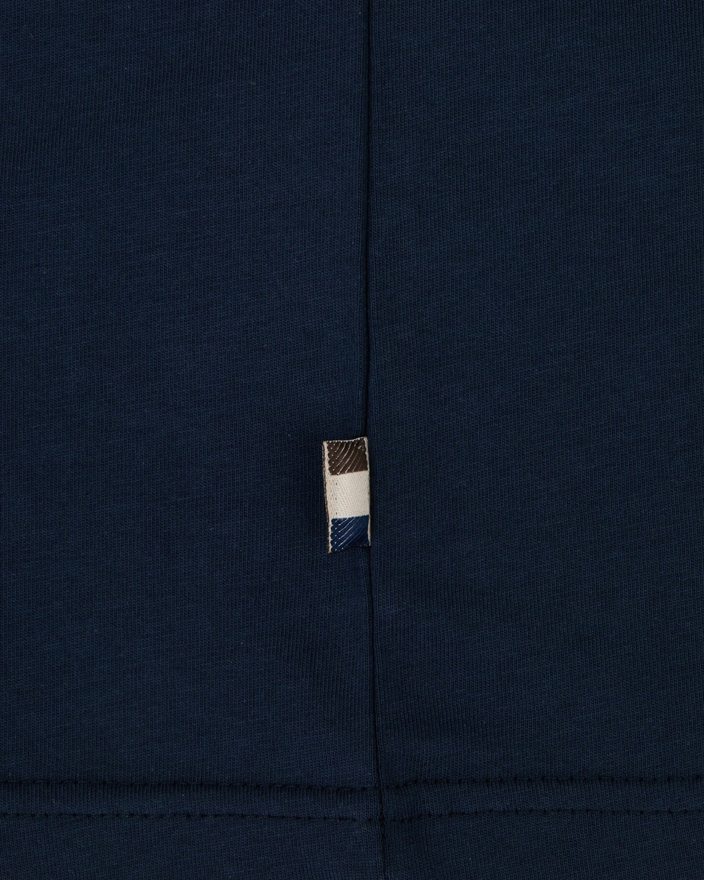 SMALL LOGO T-SHIRT