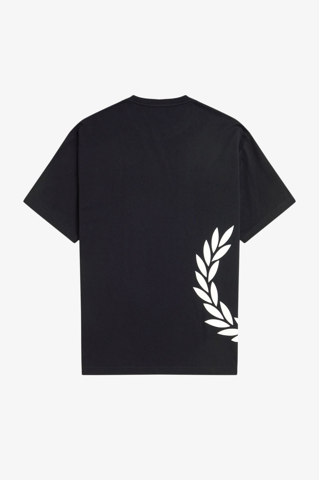 TEXTURED LAUREL WREATH