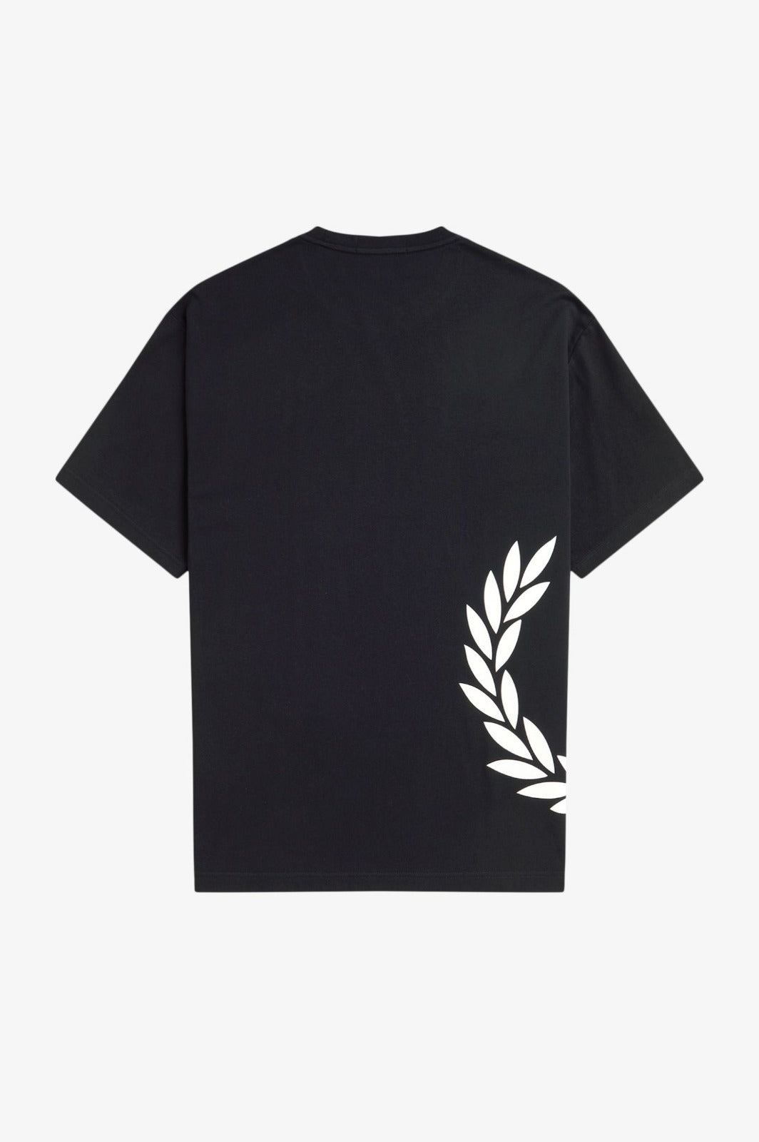 TEXTURED LAUREL WREATH