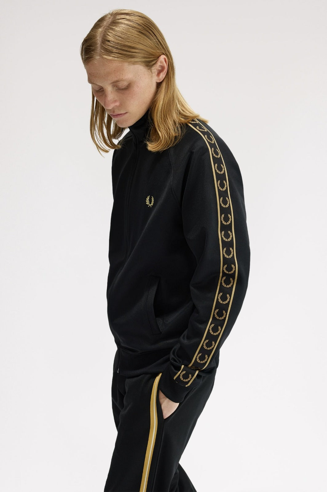 TRACK JACKET