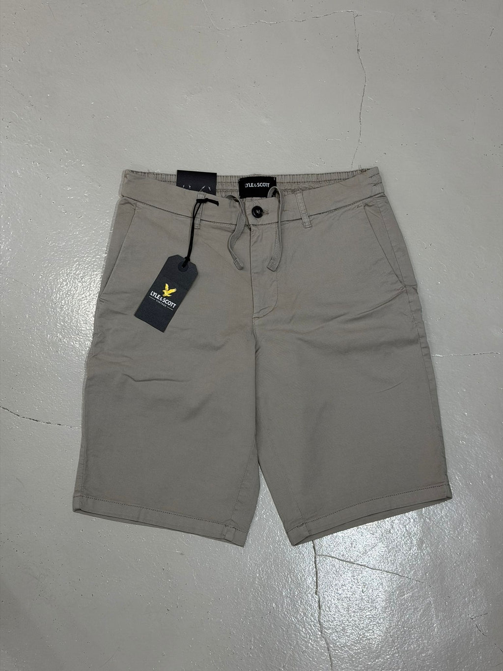 CHINO SHORT